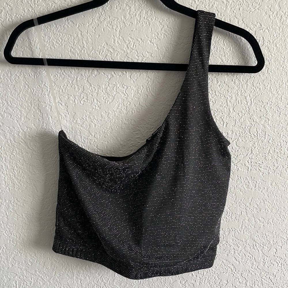 • women’s AE Studio One Shoulder Cropped Tank Top •